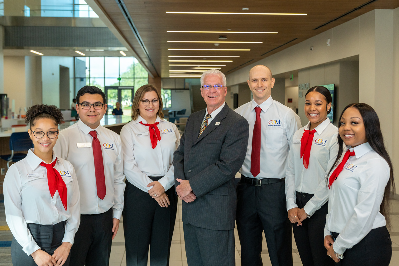 COM President and the 2022-2023 President's Ambassadors