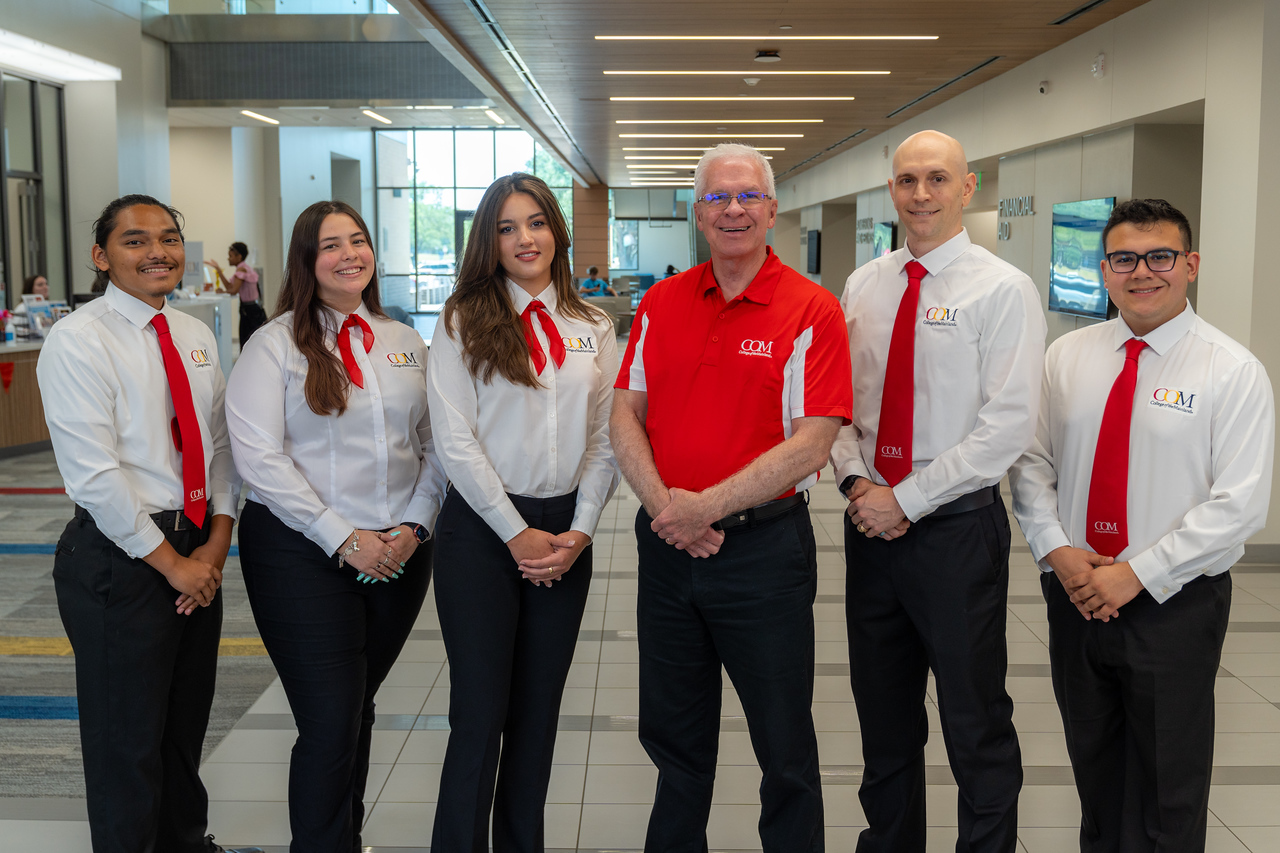 COM President and the 2023-2024 President's Ambassadors